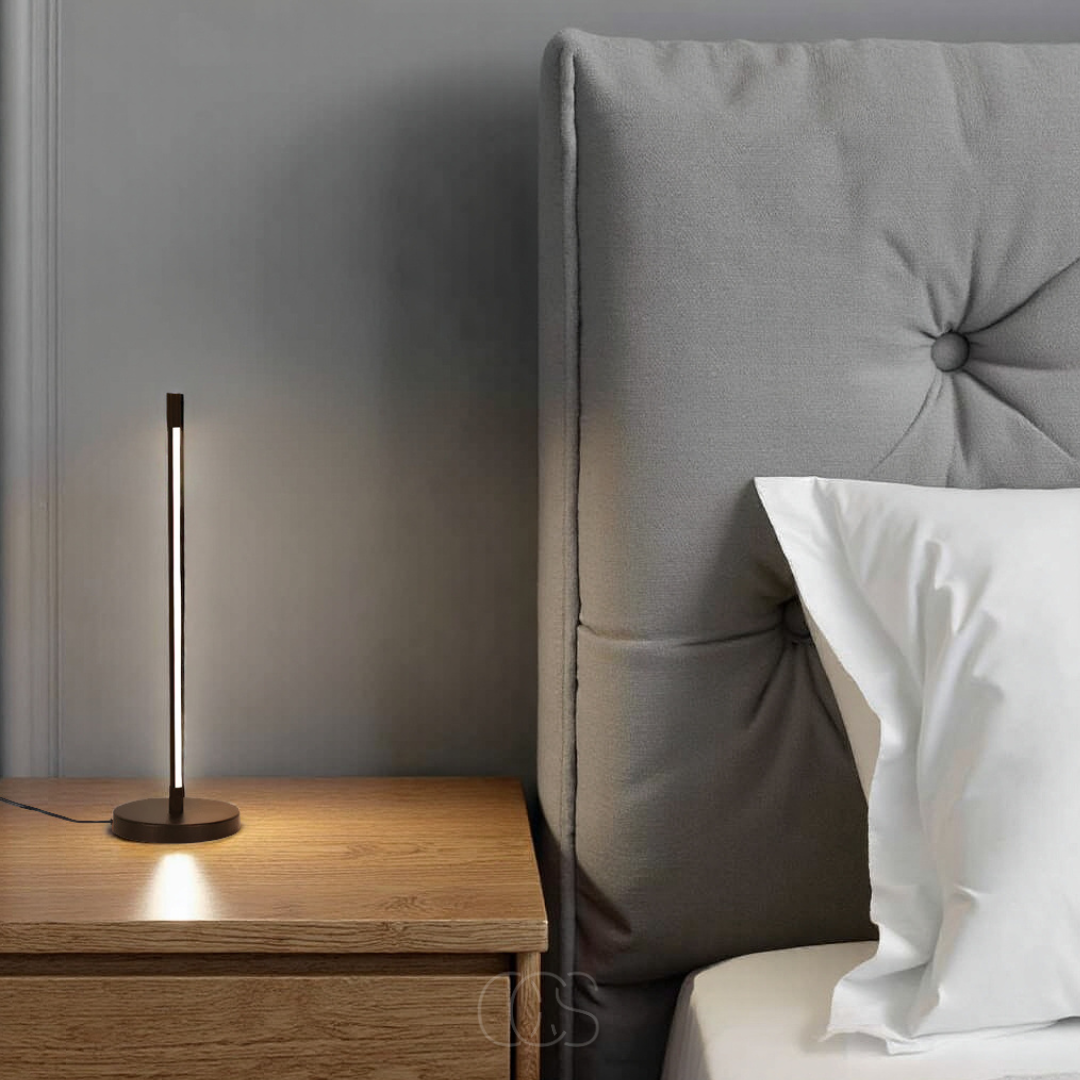 Nievk - Minimalist LED Table Lamp - Modern Matte Black Aluminum
