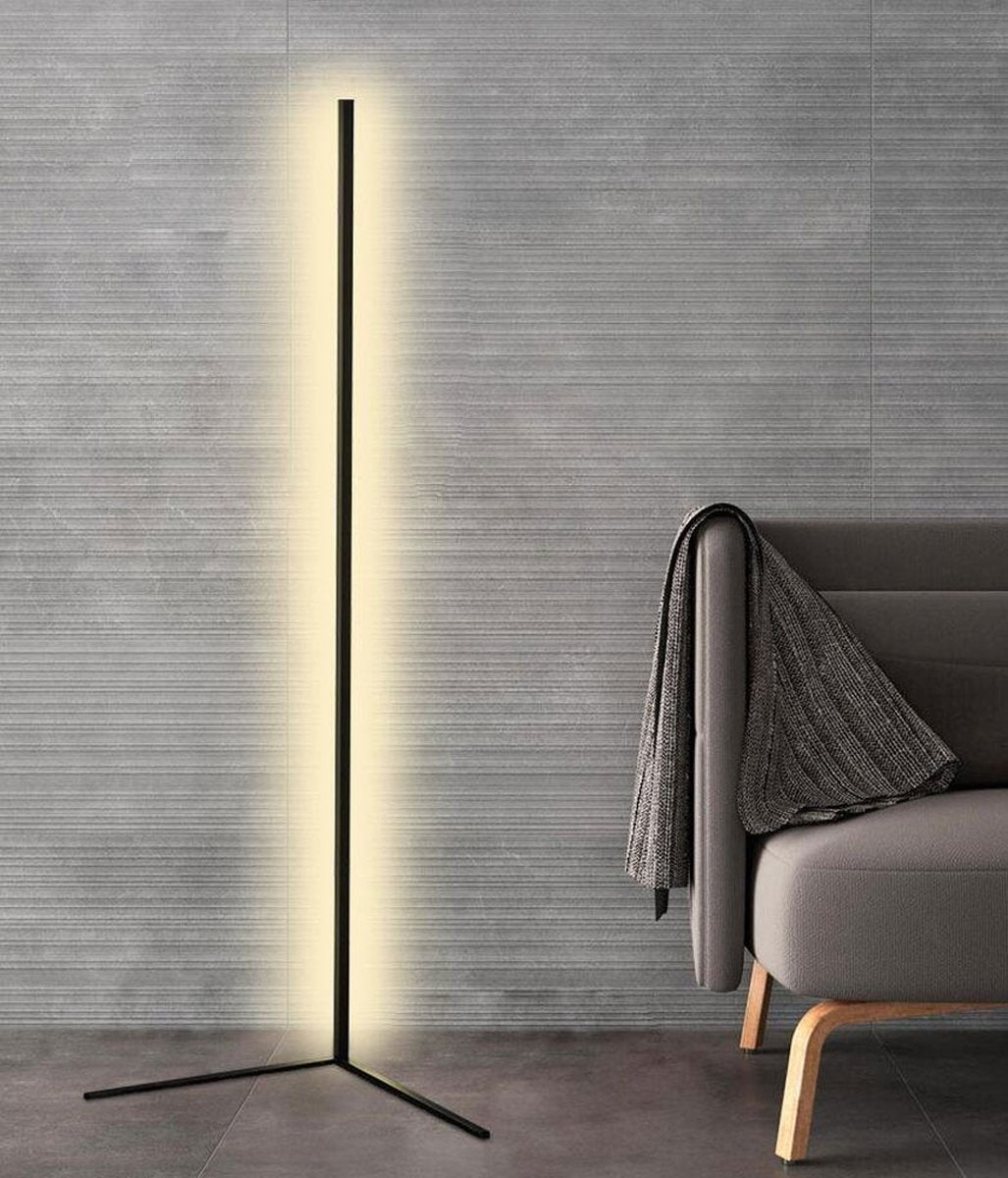 Nievk - Nordic Floor Lamp