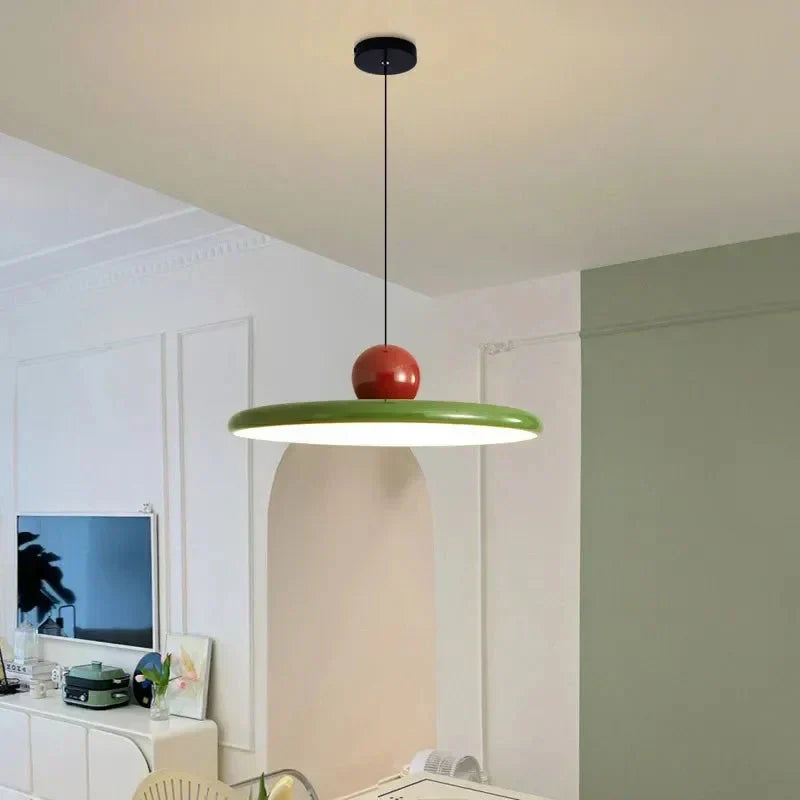 Lunara Pendant Lamp Collection