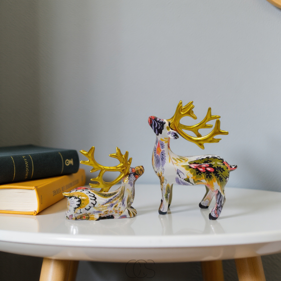 Nievk - Abstract Deer Sculpture - Decorative Table Sculpture in Resin