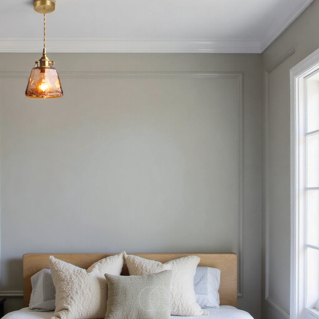 Nievk - Amber Glass Pendant Lamp – Warm Light & Stylish Design