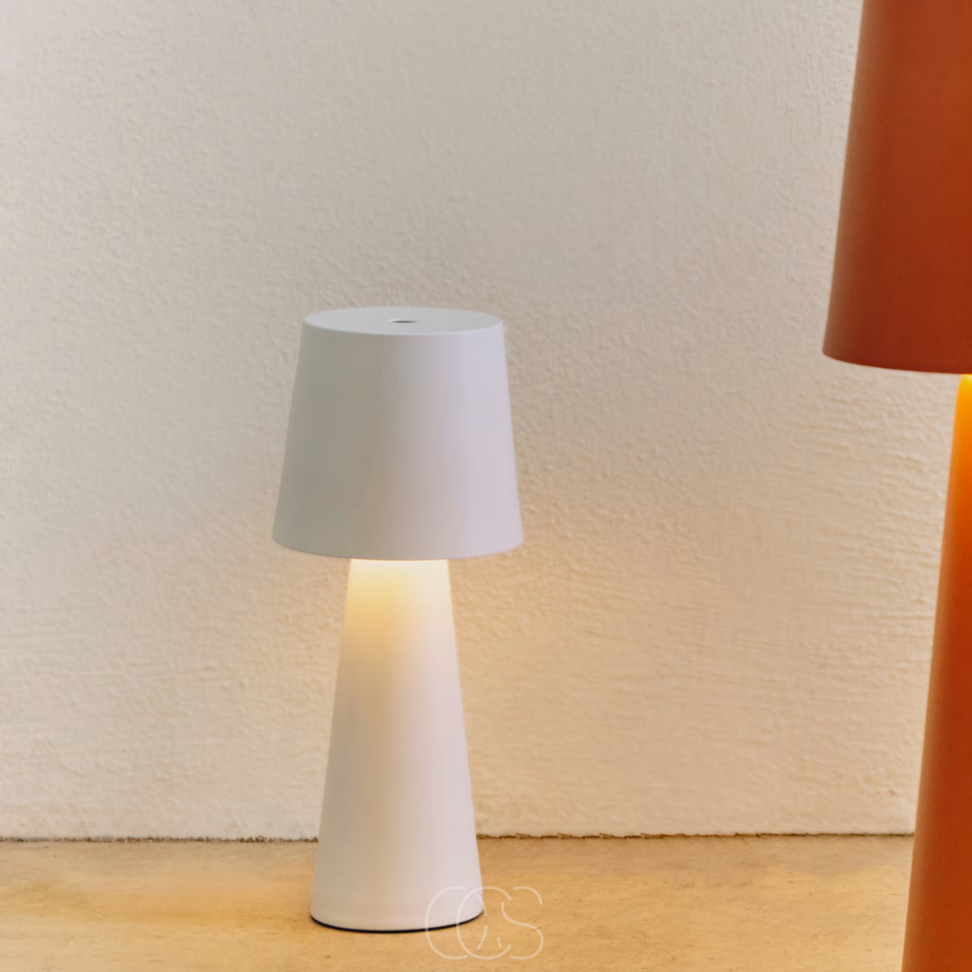 Nievk - Arenys Metal Table Lamp - wireless