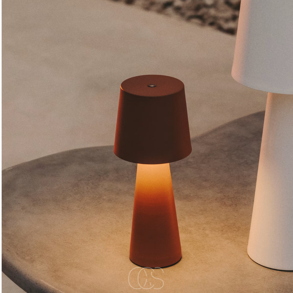 Nievk - Arenys Metal Table Lamp - wireless