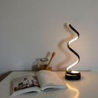 Nievk - Lampada a spirale – design moderno con 3 colori di luce e LED a risparmio energetico