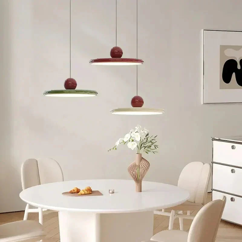 Lunara Pendant Lamp Collection